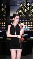 Đầm Hở Lưng Dập Ly Viền Đá