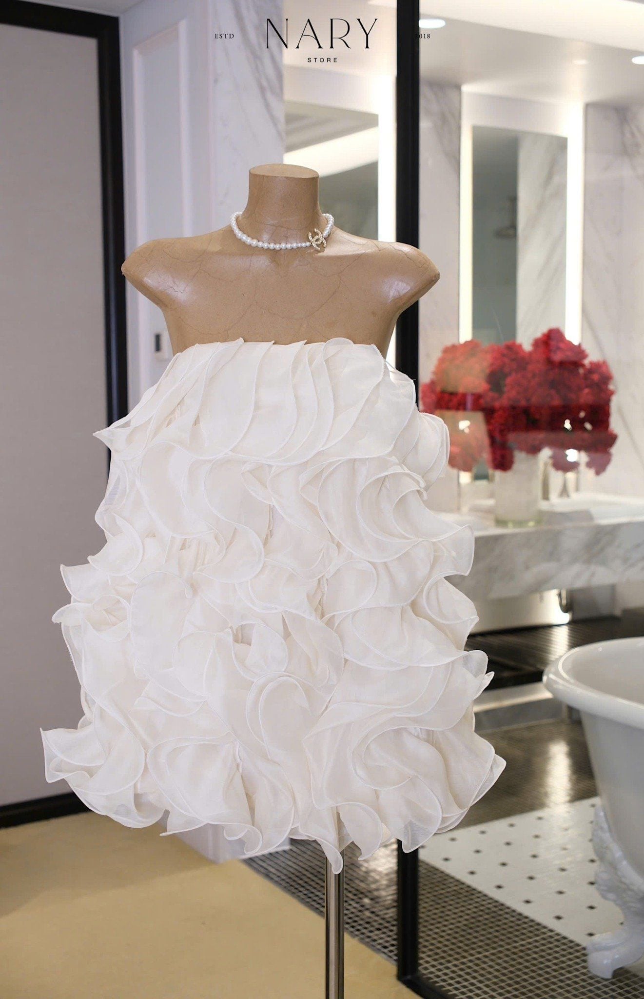 Đầm Cup Bèo Gợn Sóng