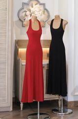 Đầm Dài Trơn Balo Đuôi Cá