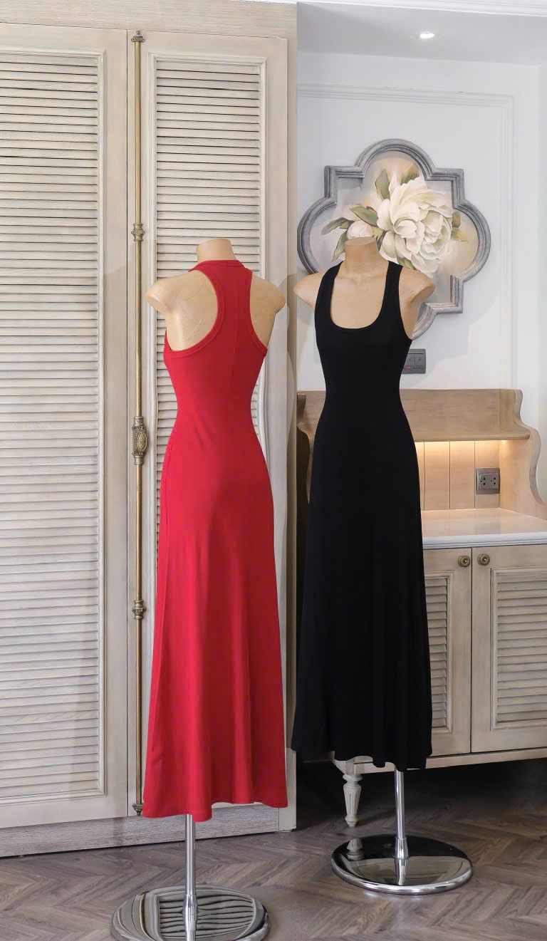 Đầm Dài Trơn Balo Đuôi Cá