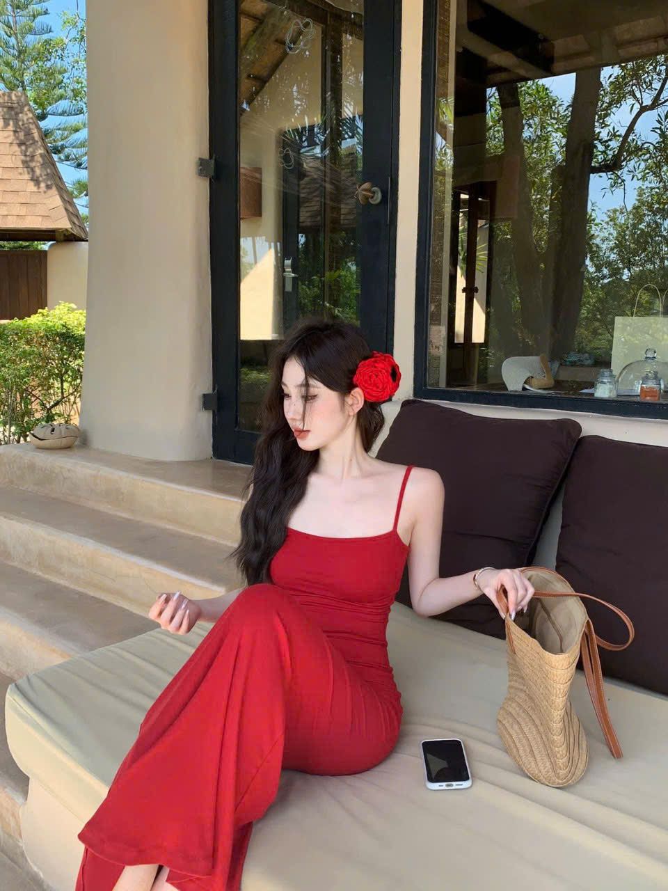 Đầm Dài Trơn 2S Đuôi Cá