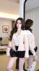 Áo Khoác Dạ Nút Vàng