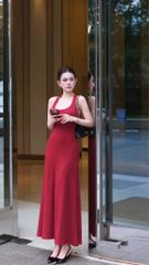 Đầm Dài Trơn Balo Đuôi Cá