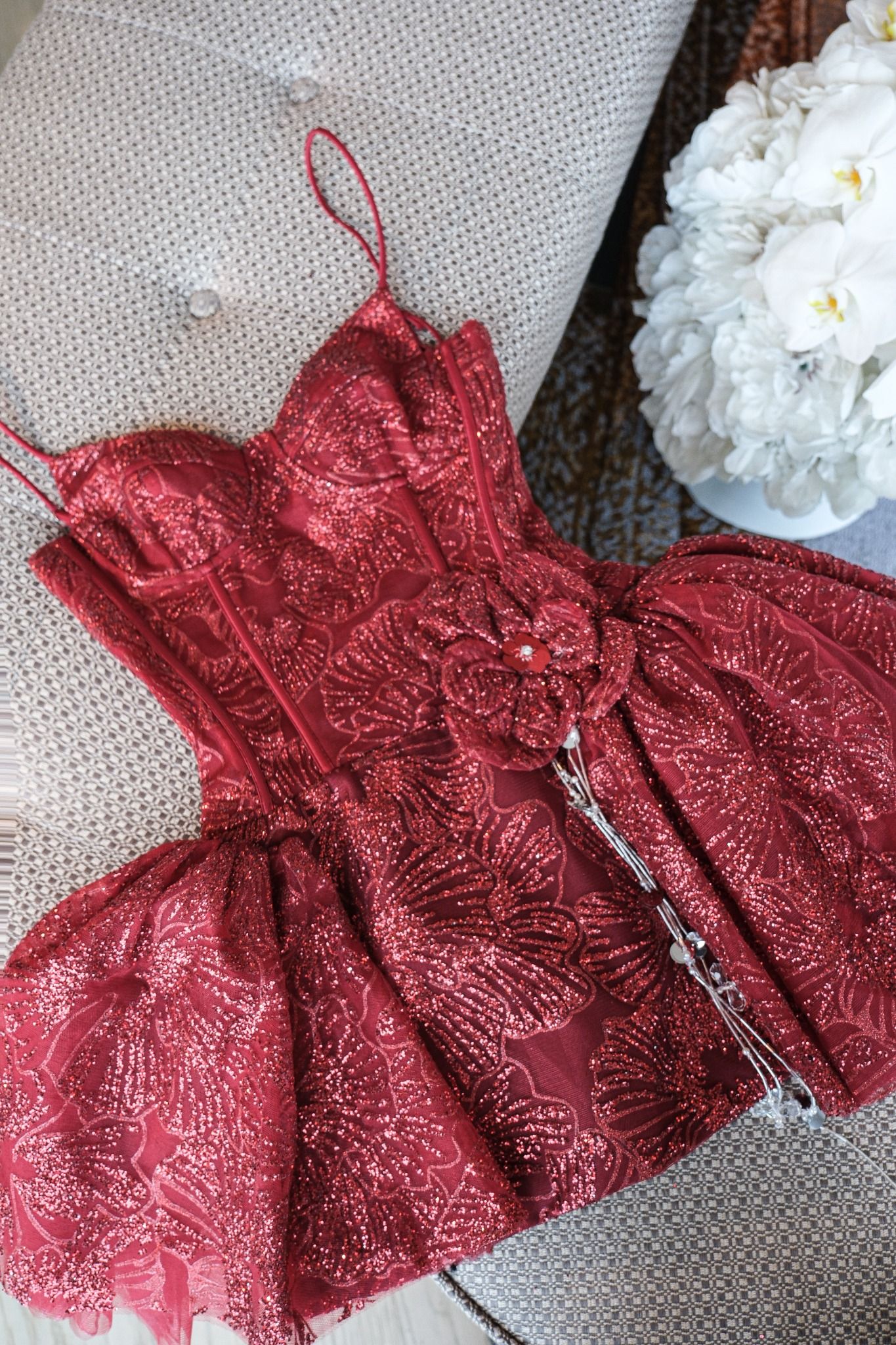 Đầm 2S Xòe Nhũ Đính Hoa