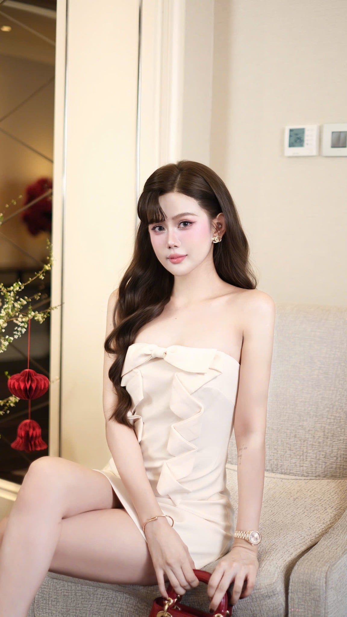 Đầm Cup Nơ Hở Lưng