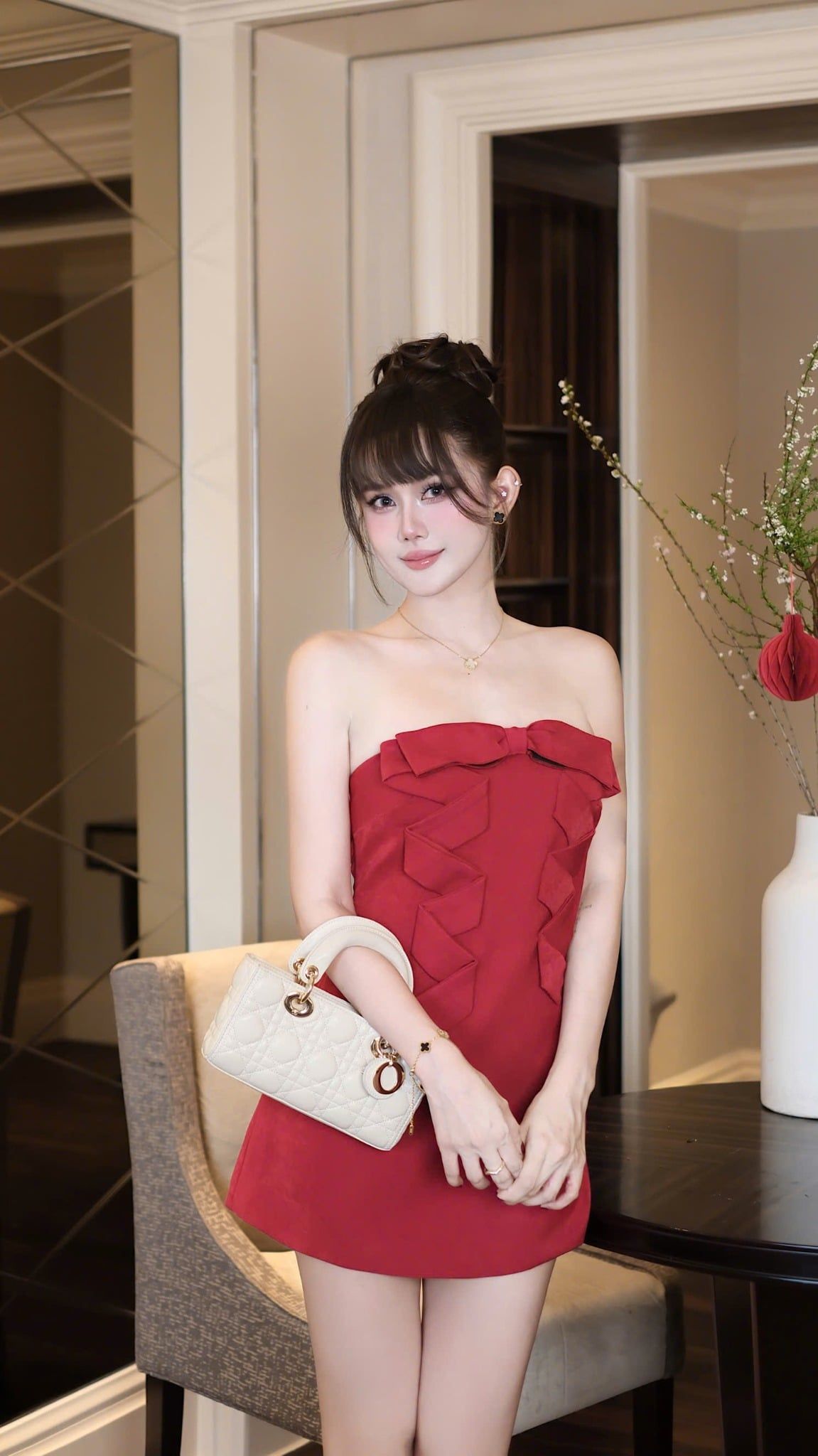 Đầm Cup Nơ Hở Lưng