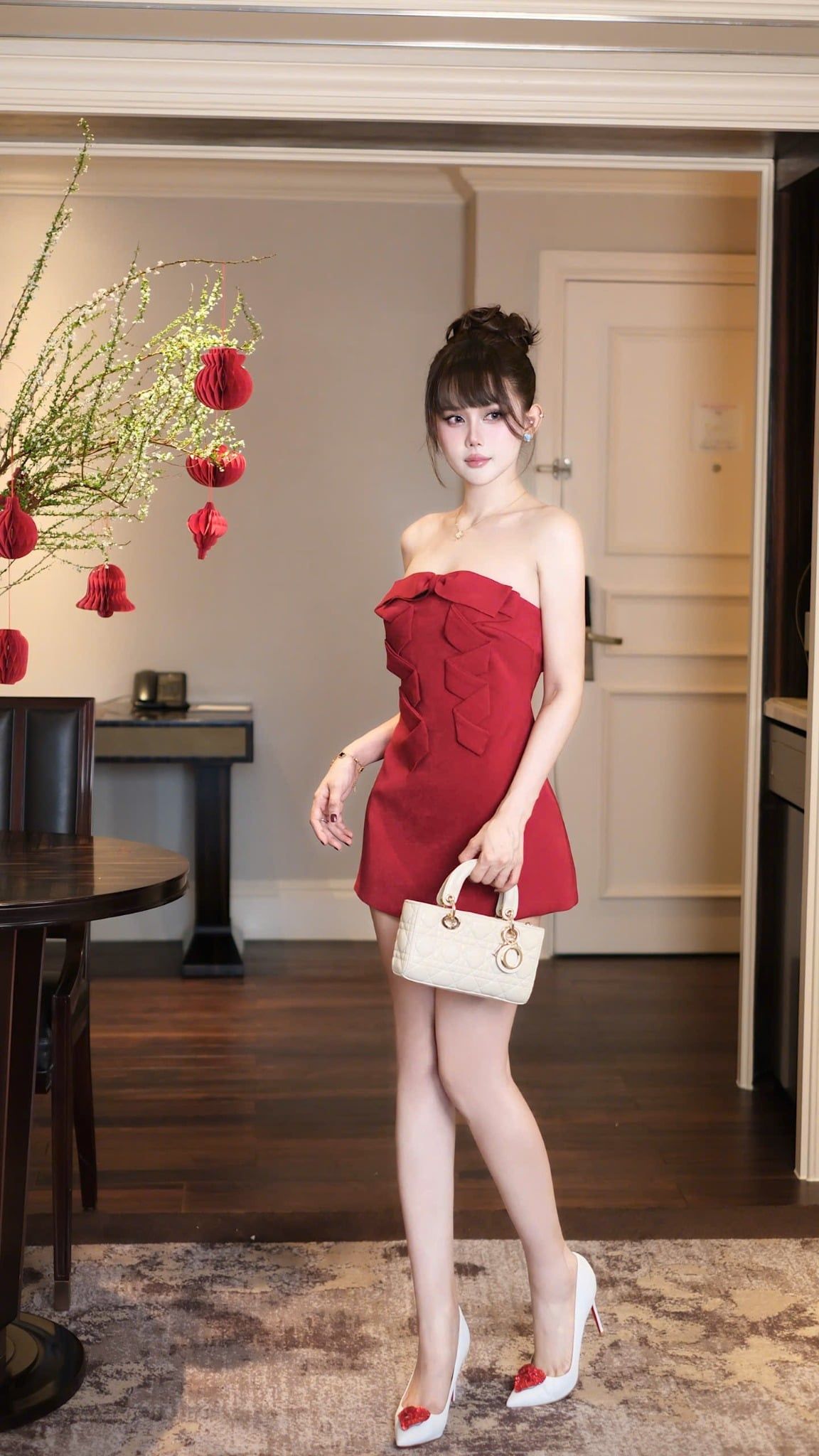 Đầm Cup Nơ Hở Lưng