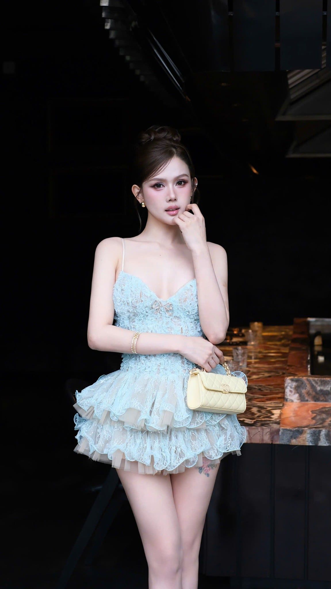 Đầm 2S Ren Tầng Charm
