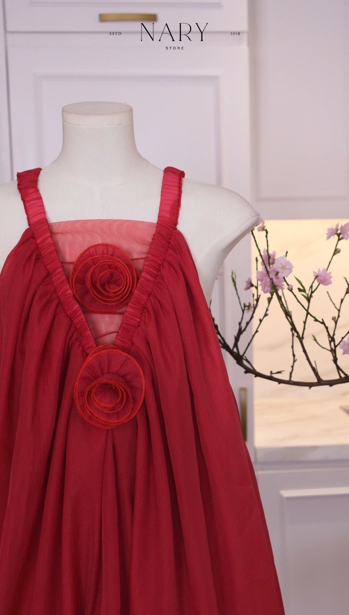 Đầm Yếm Voan Bí Đính Hoa