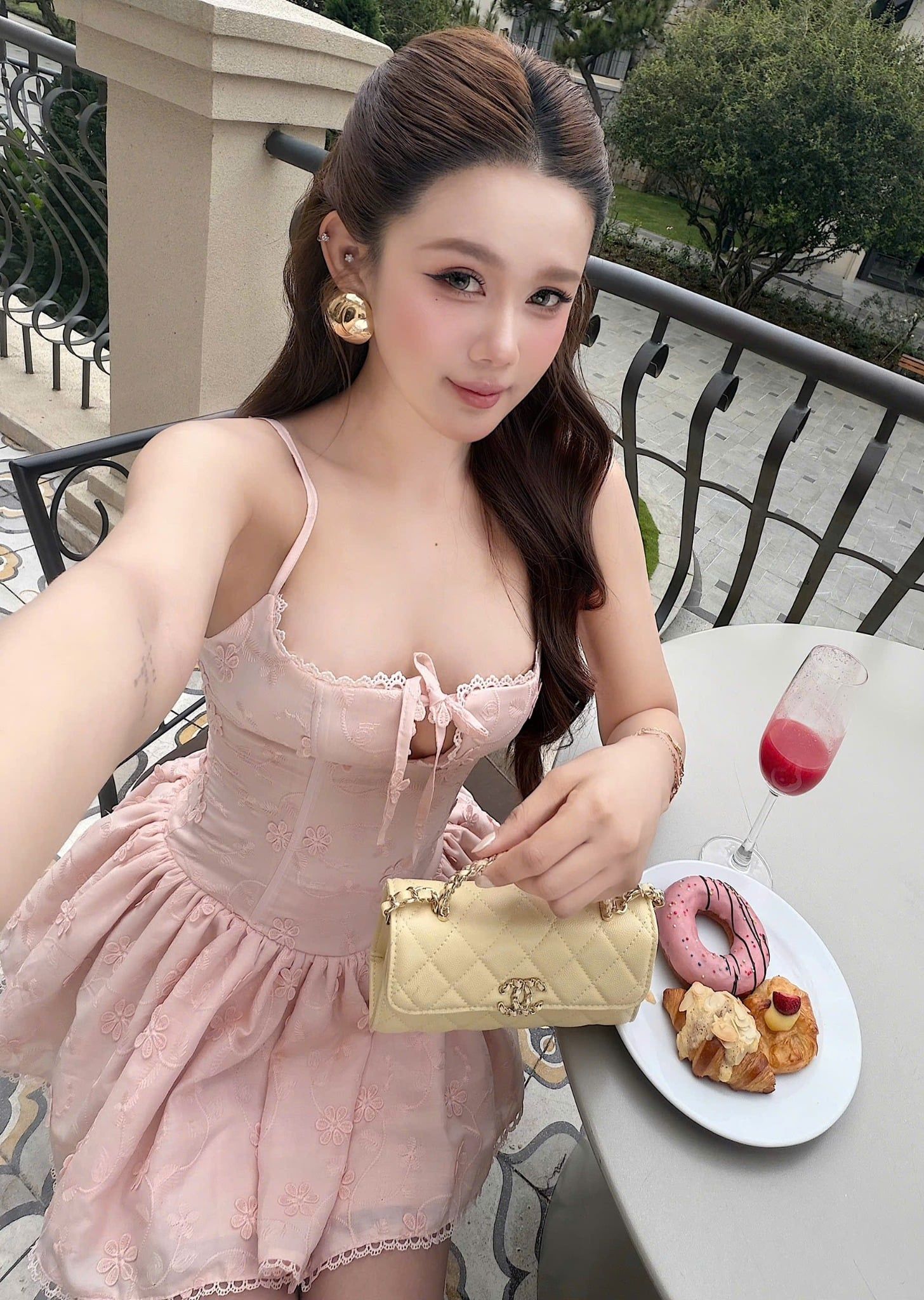 Đầm 2S Xòe Xô Hoa Nổi