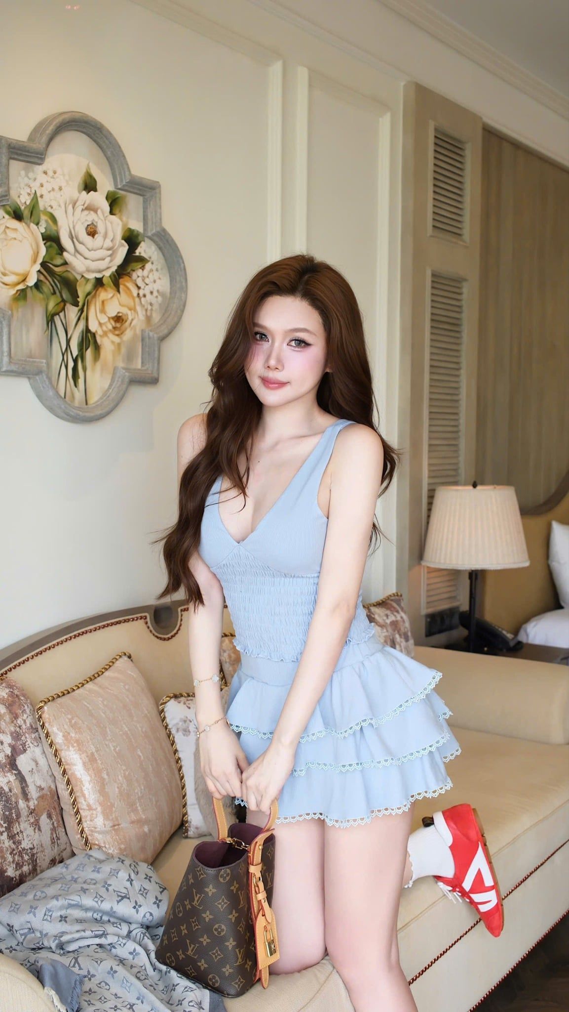 Set Cổ V Cv Tầng