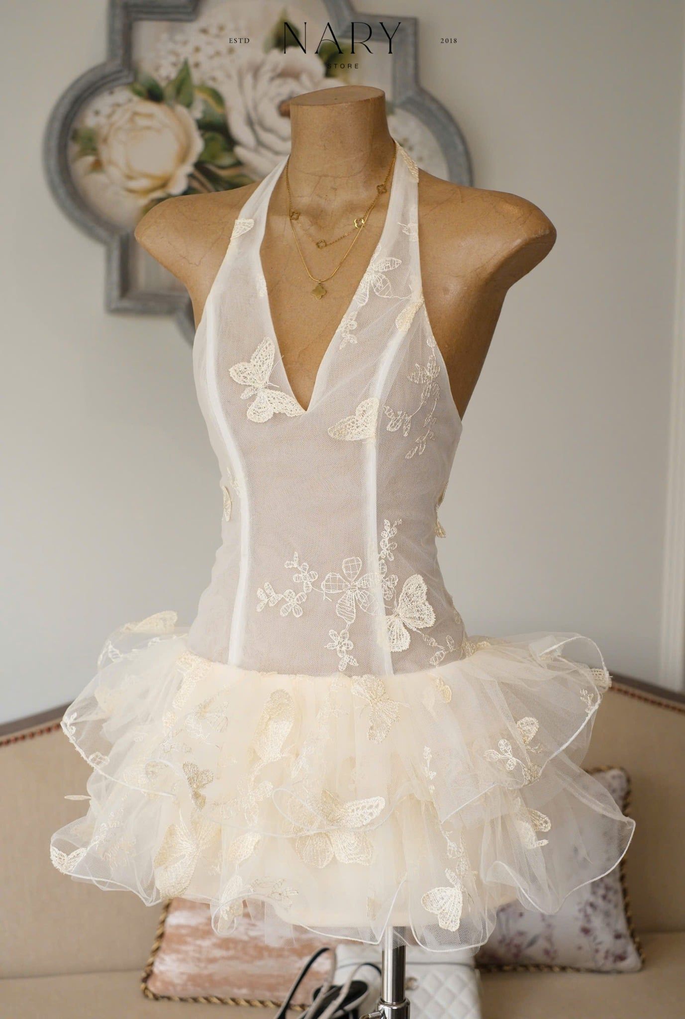 Đầm Yếm Lưới Tùng Ren