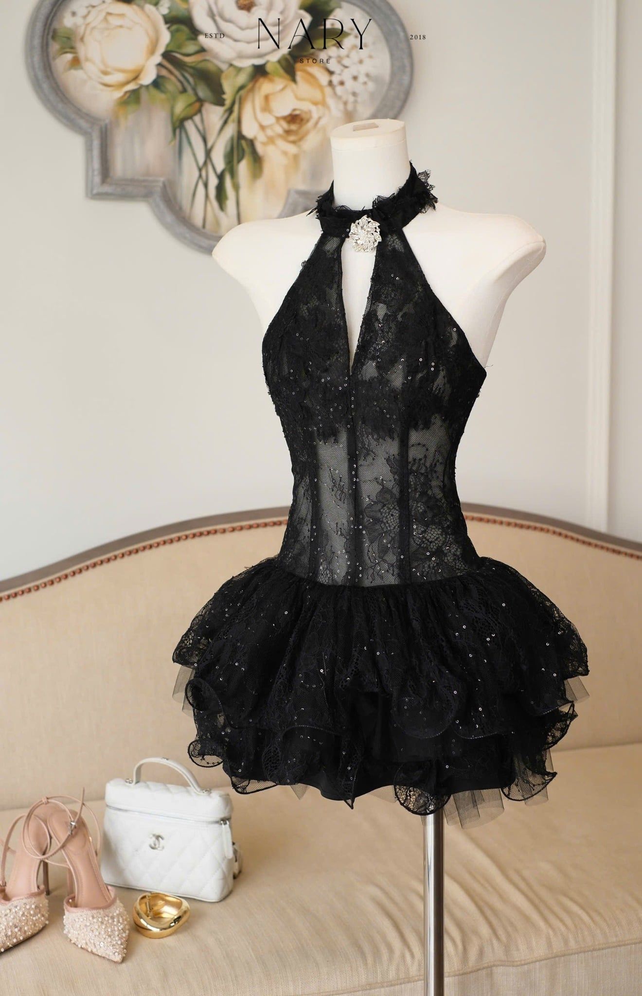 Đầm Yếm Tầng Kèm Charm