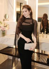 Đầm Body Chéo Ngực Charm Kèm Khăn Choàng