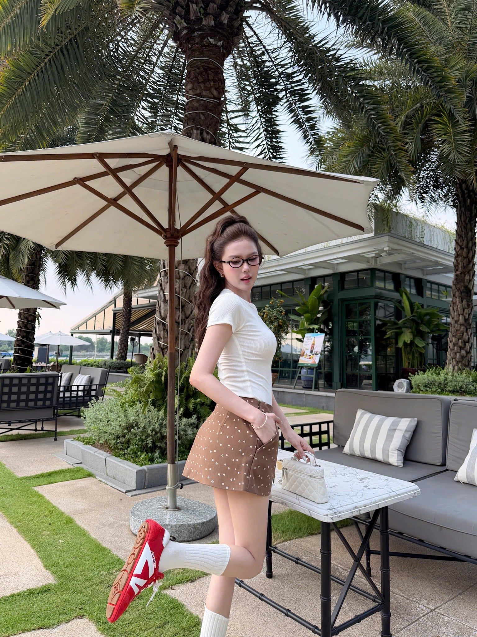 CV Chữ A Họa Tiết Hoa Nhí