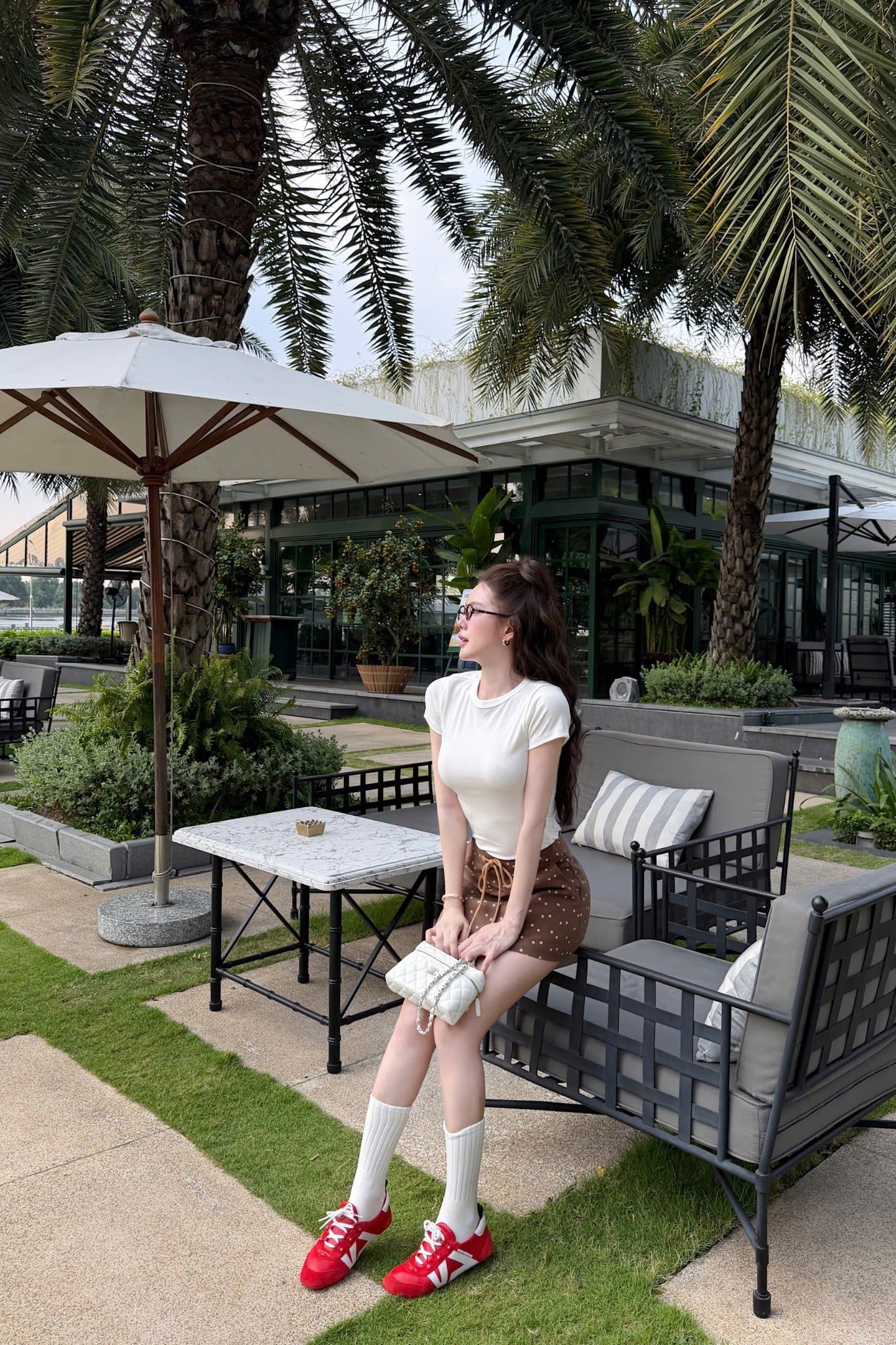 CV Chữ A Họa Tiết Hoa Nhí
