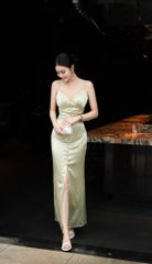 Đầm Lụa Nơ Nổi Nút Bọc