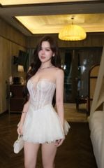 Đầm Cup Xẻ Ngực Viền Đá