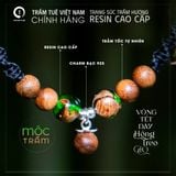 Vòng tay trầm hương “Hồng Treo Gió” 
