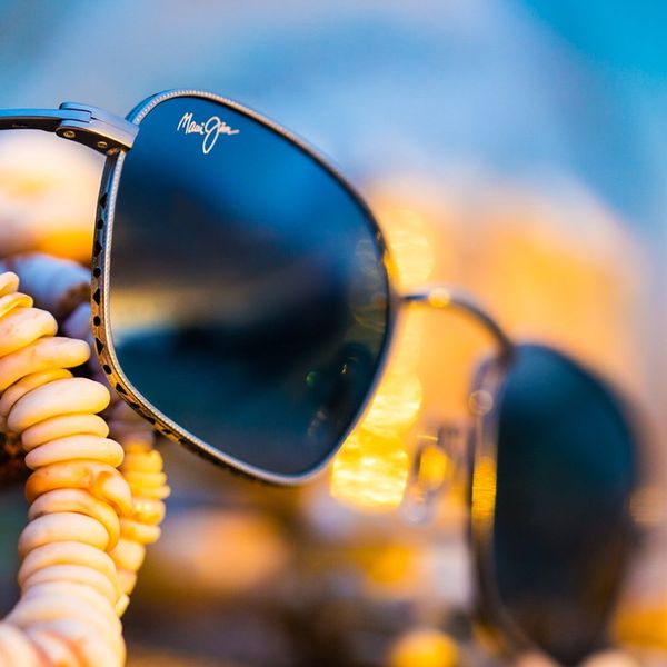  (ĐÃ BÁN) Maui Jim Puka neutral grey sunglasses 