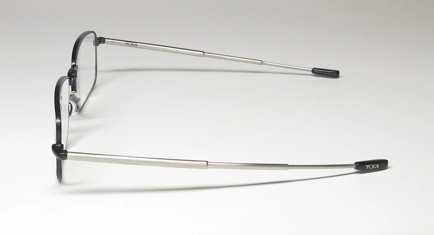  Tumi VTU802 folding readers eyeglasses 