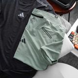  Áo Adidas Training logo giữa 2025 