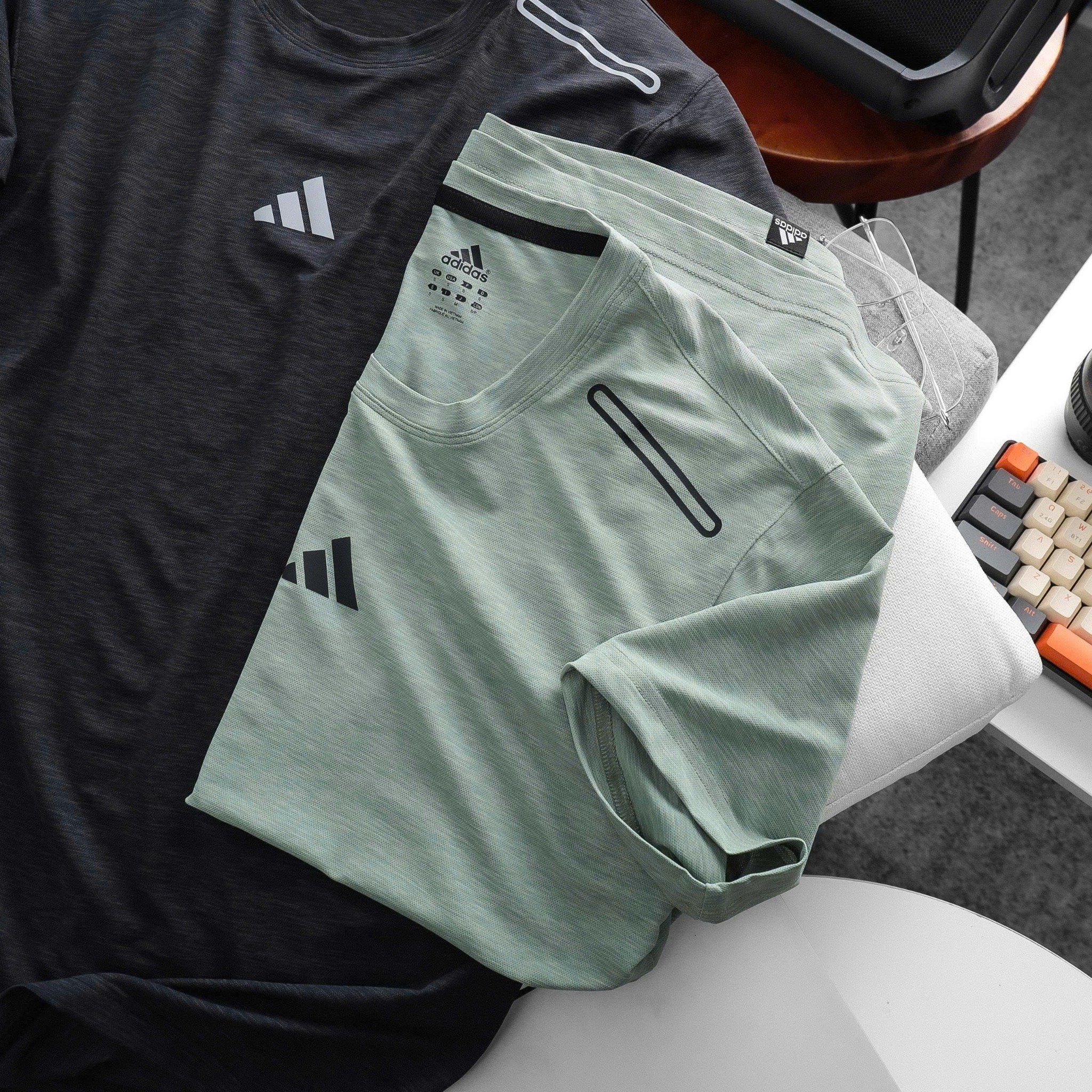  Áo Adidas Training logo giữa 2025 