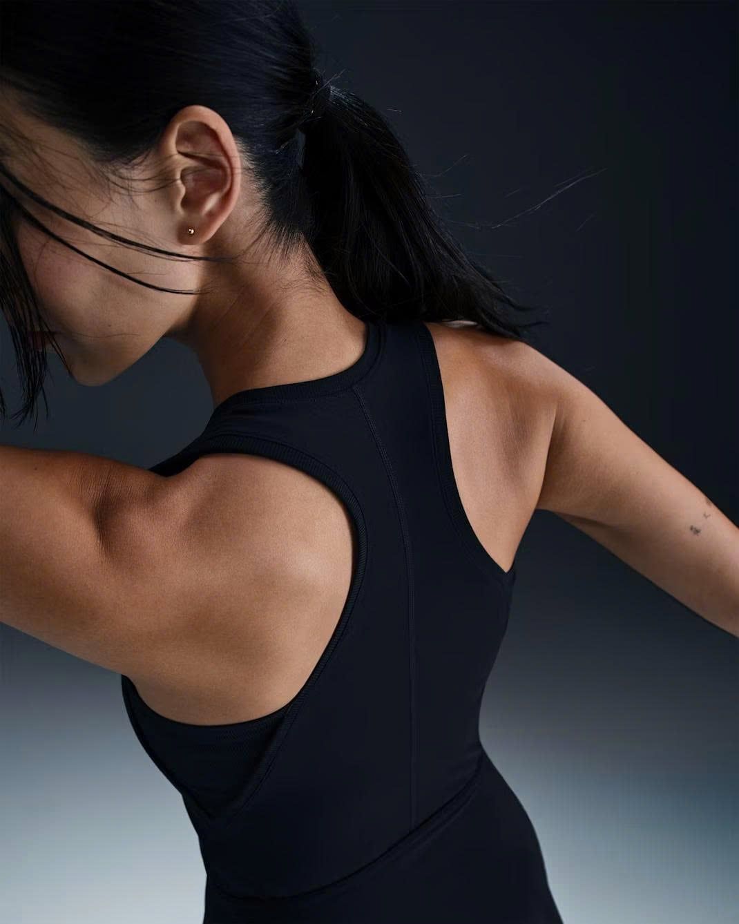  Áo Tank Nike Victory FD5584-010 