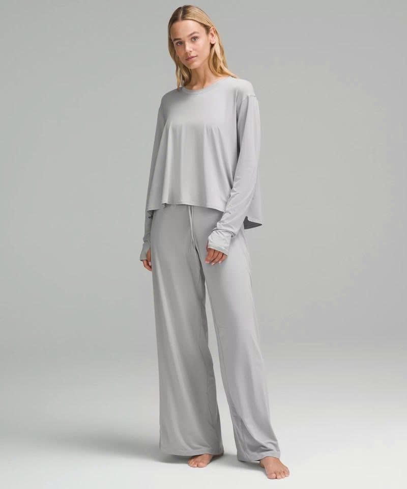  Áo Lululemon Modal Relaxed-Fit Lounge Long-Sleeve LW3ICRS 