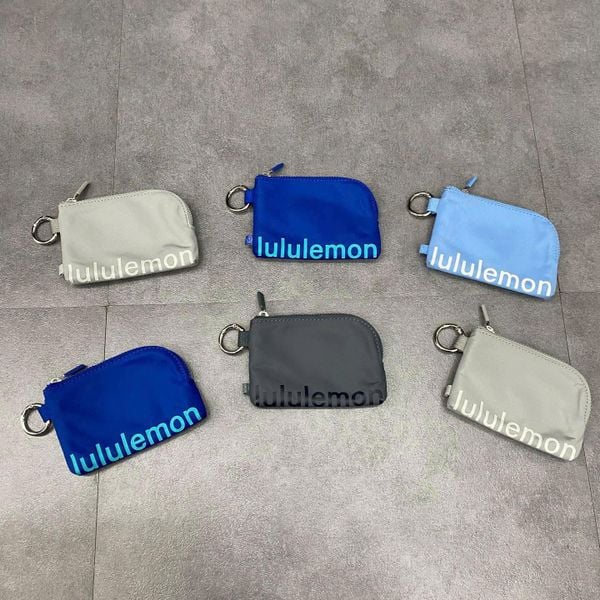  Ví Lululemon Clippable Card Pouch LW9EFFS 