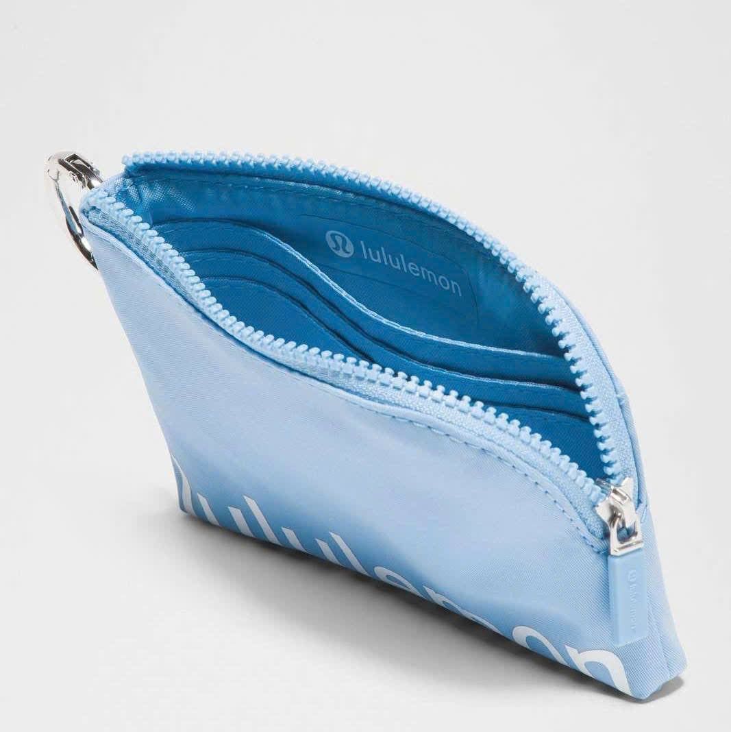  Ví Lululemon Clippable Card Pouch LW9EFFS 