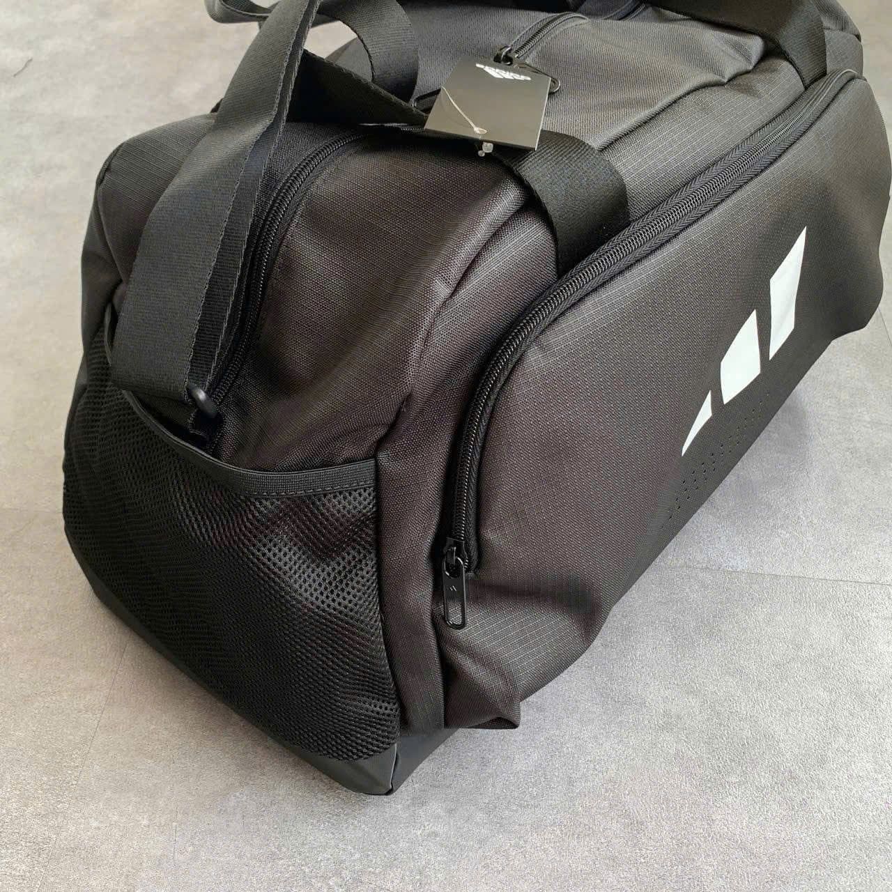  Túi Adidas Duffel Defender S 
