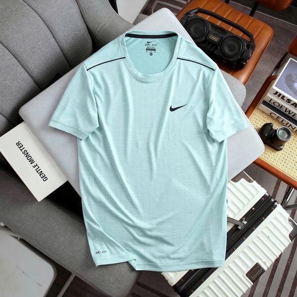  Áo Nike Training viền vay 2026 