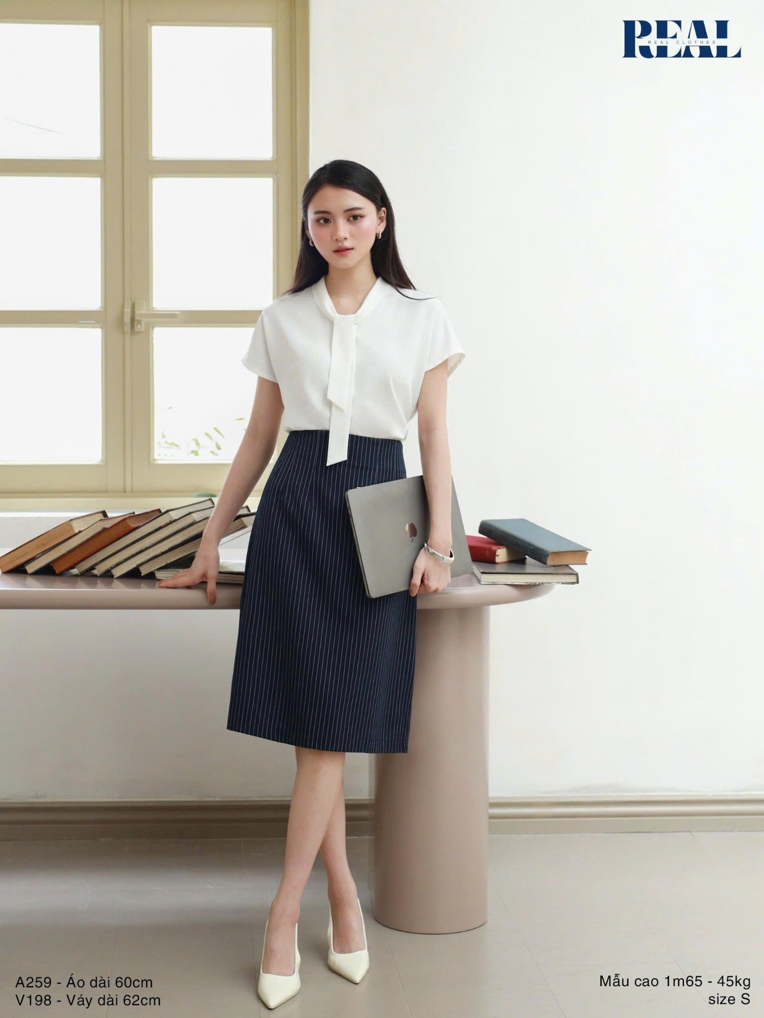 Váy Tokyo midi sọc xanh