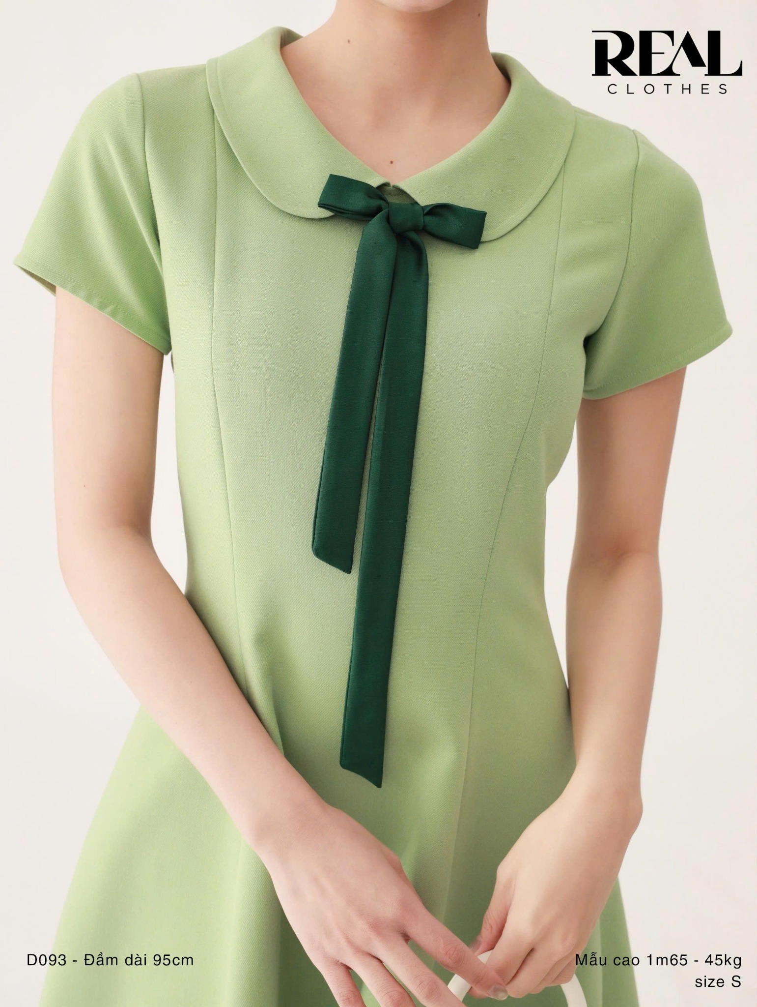 Đầm 8 mảnh cổ lá sen mint