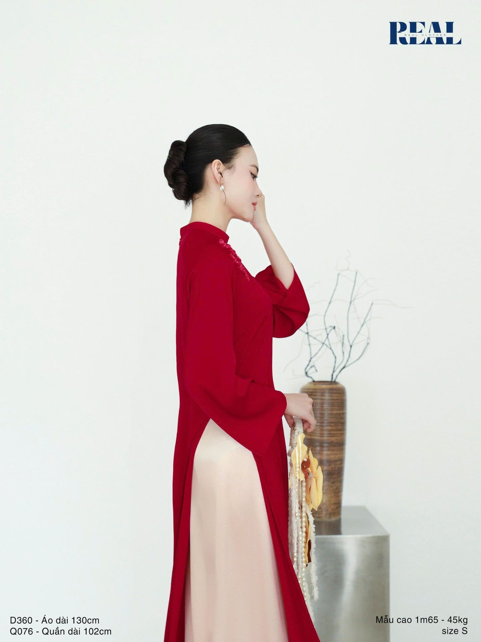 Áo dài cách tân Đoàn Viên