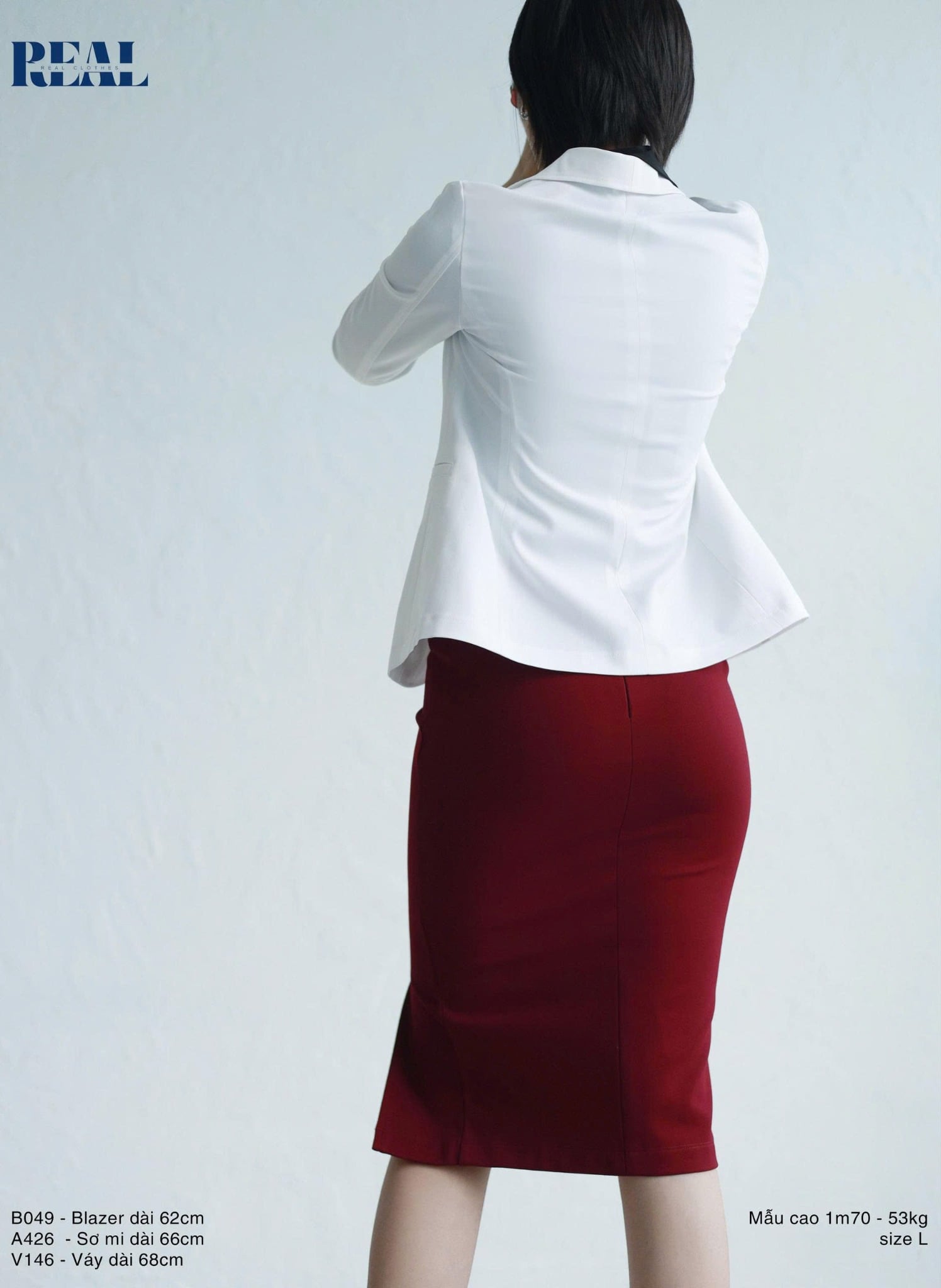 Bút chì thun tôn eo đỏ đô