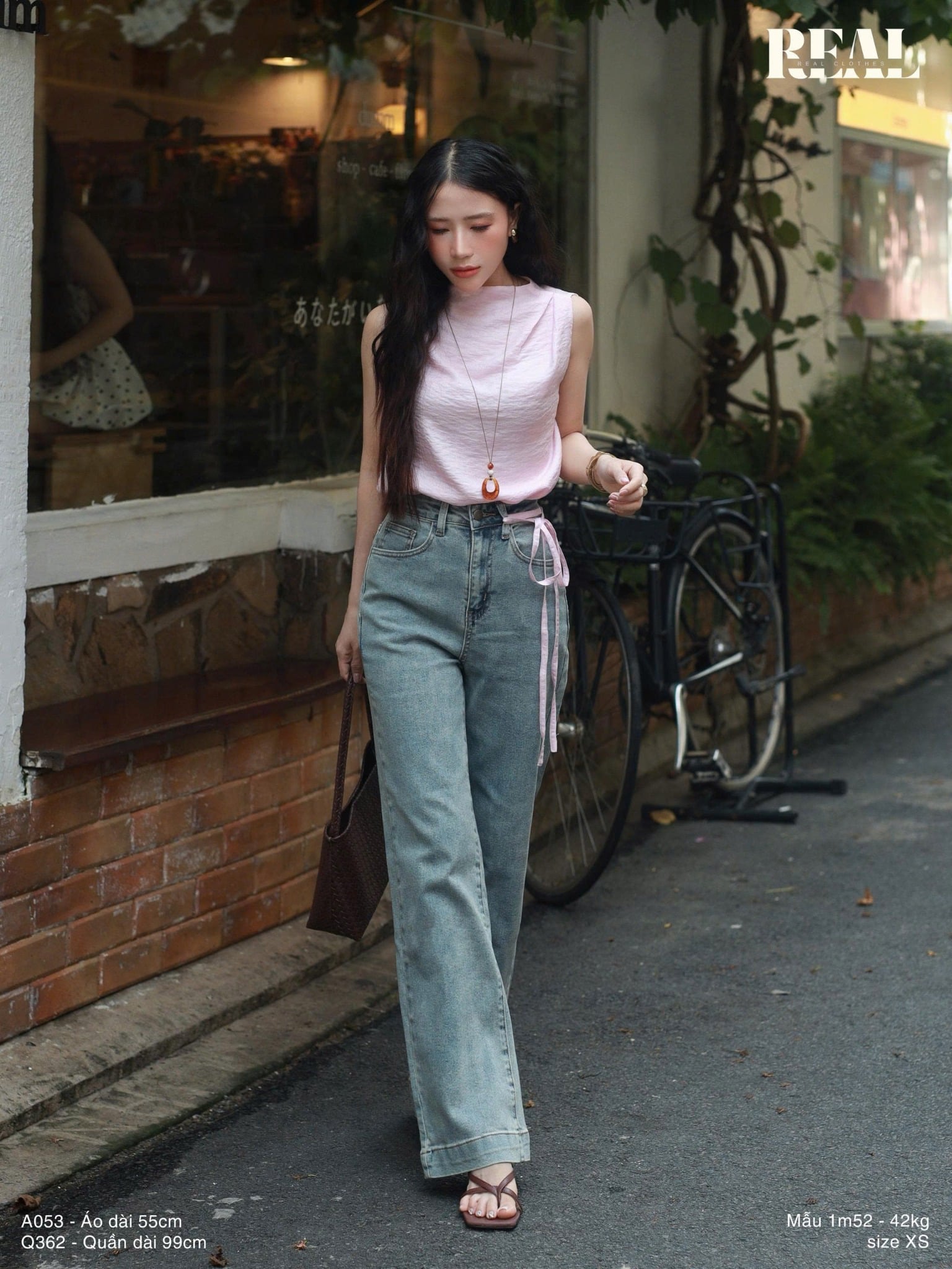 Quần Jeans ống đứng xanh đậm