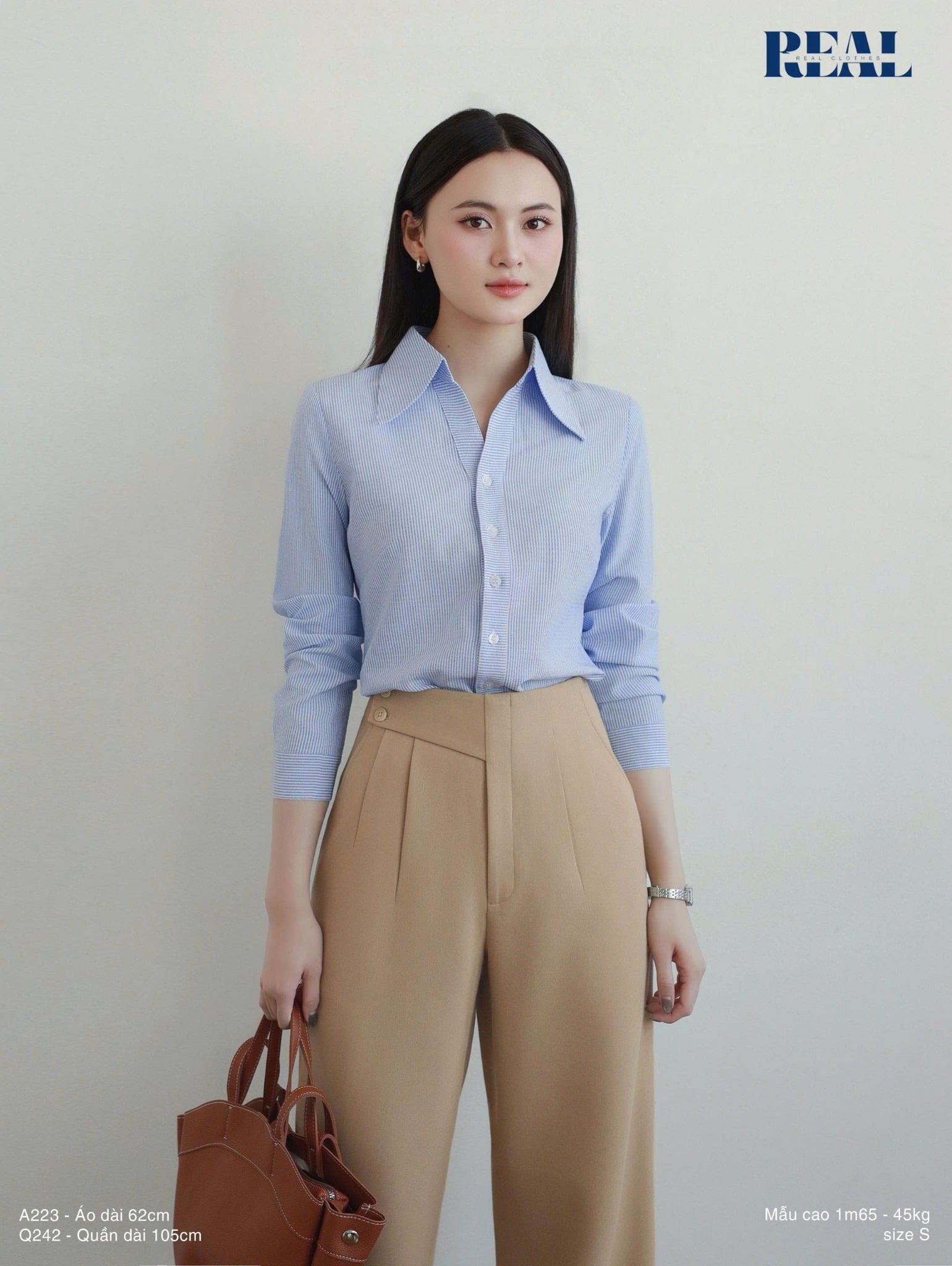  Sơ mi cổ V tay dài sọc xanh 