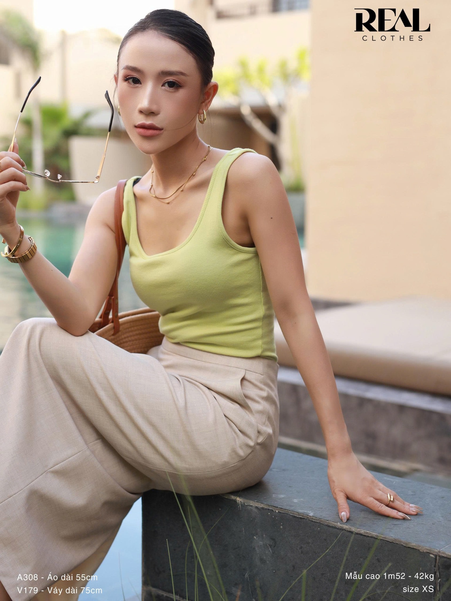 Váy Japan dài kem gân