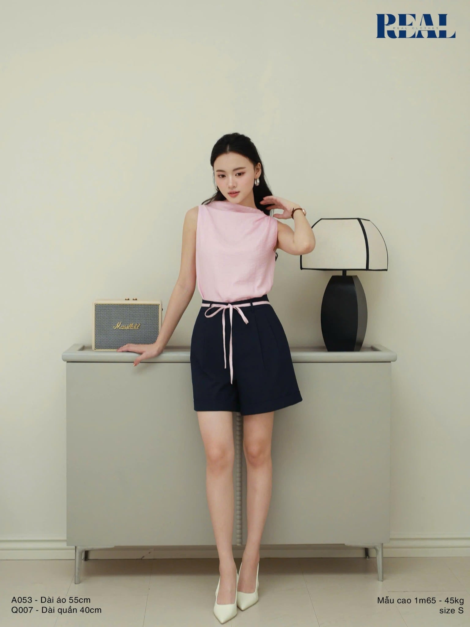 Quần short lật lai xanh đen