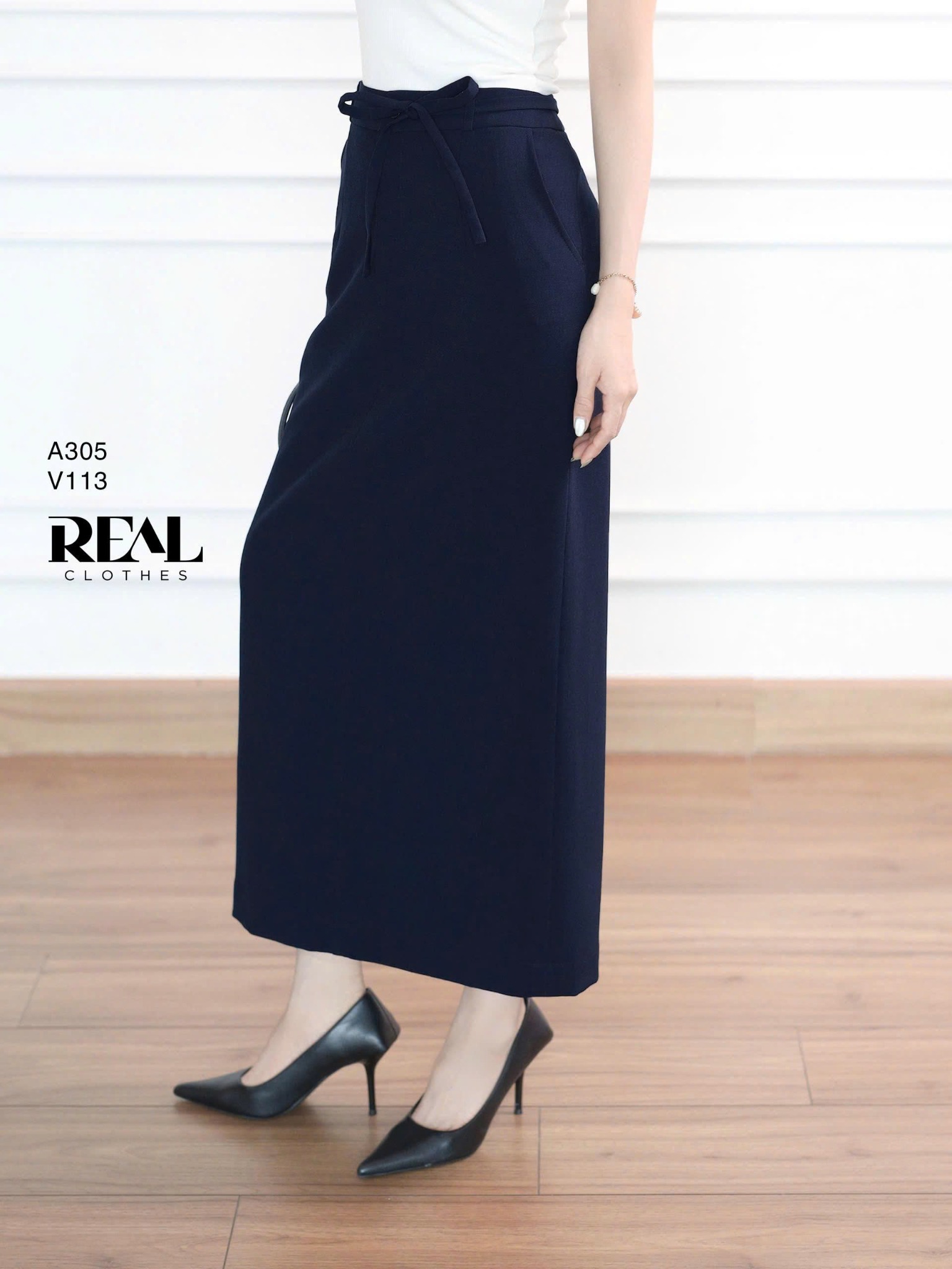 Váy suông xanh đen