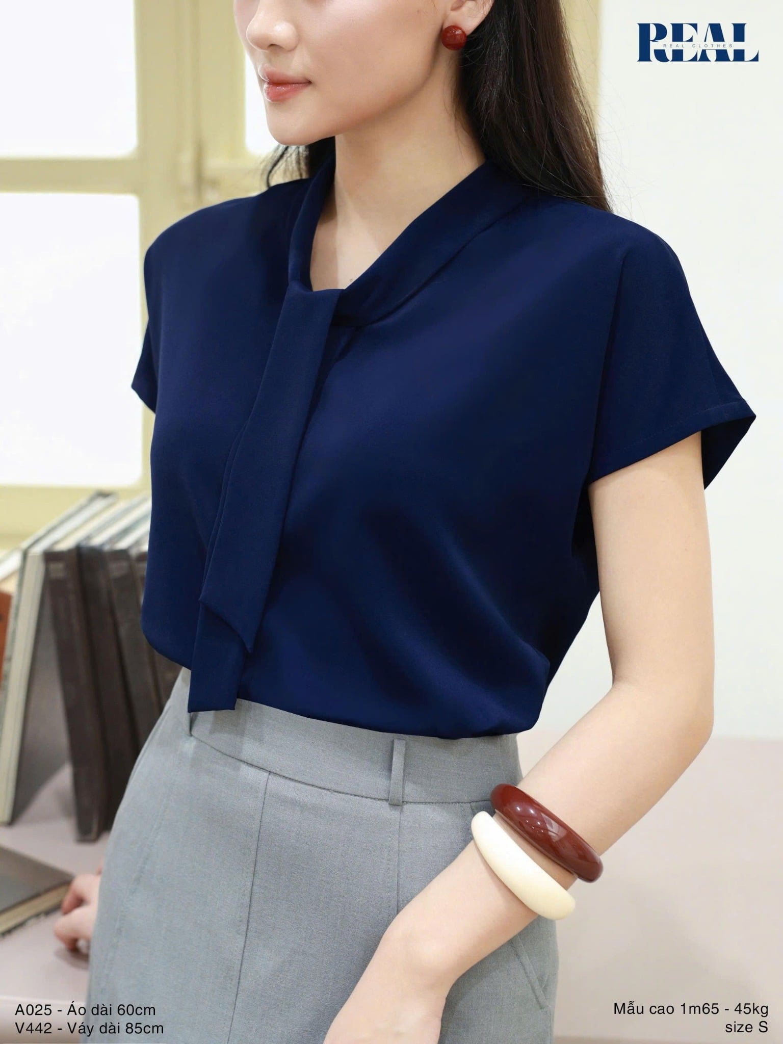 Váy Rachel xám nhạt