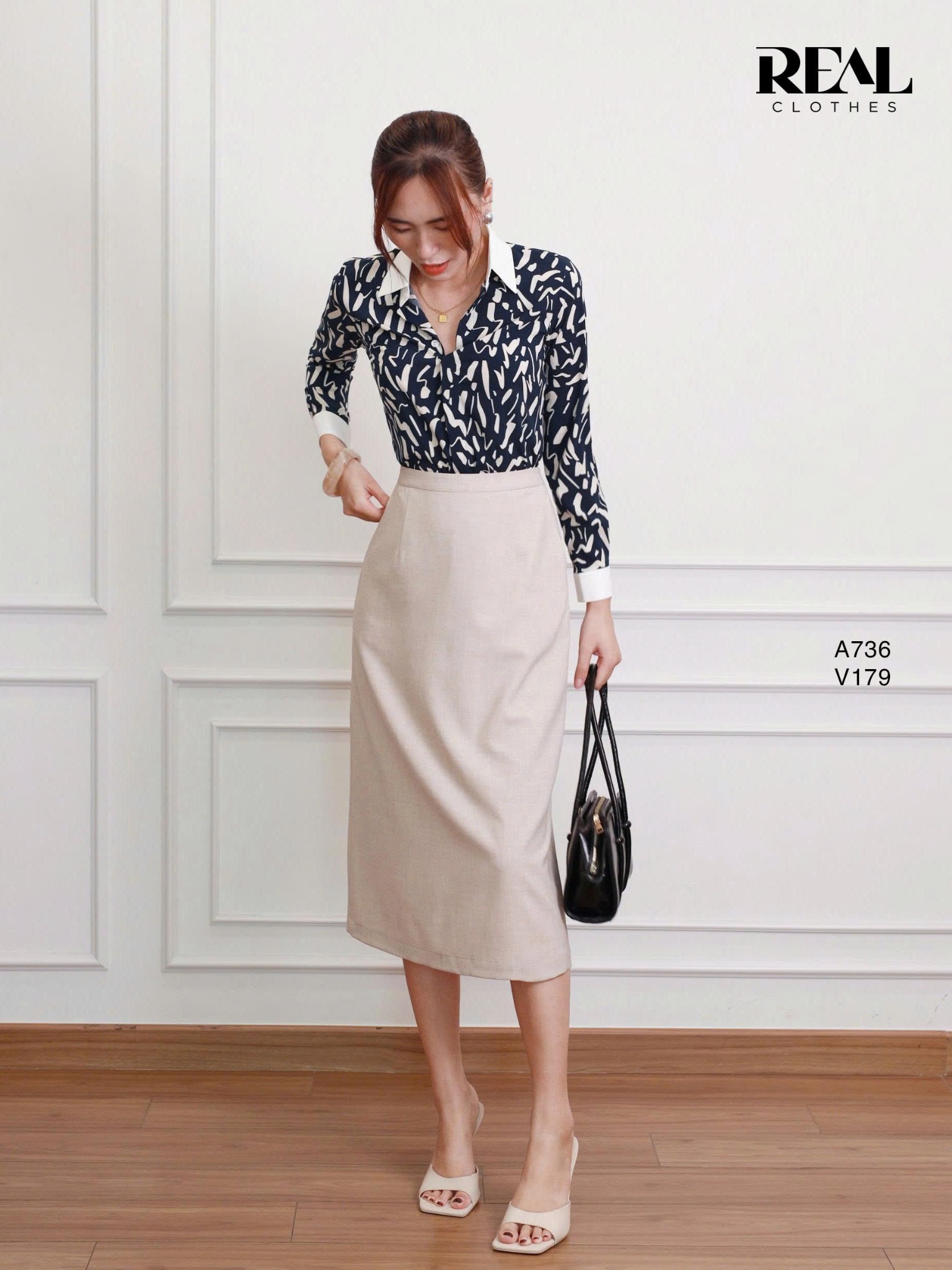 Váy Japan dài kem gân