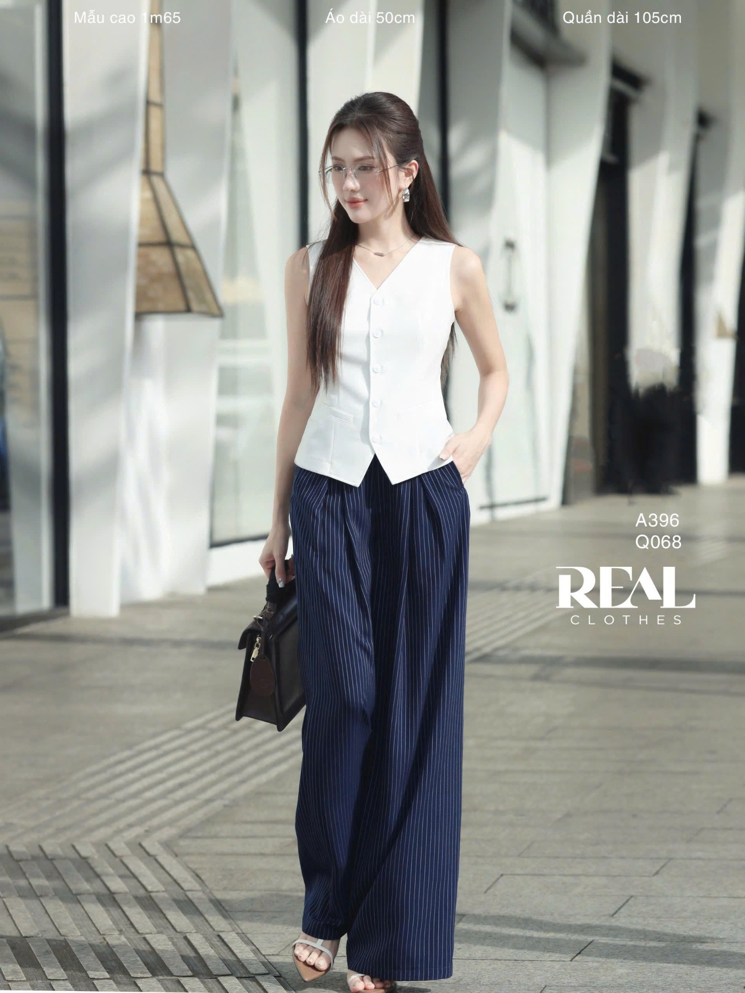 Quần ống rộng sọc xanh