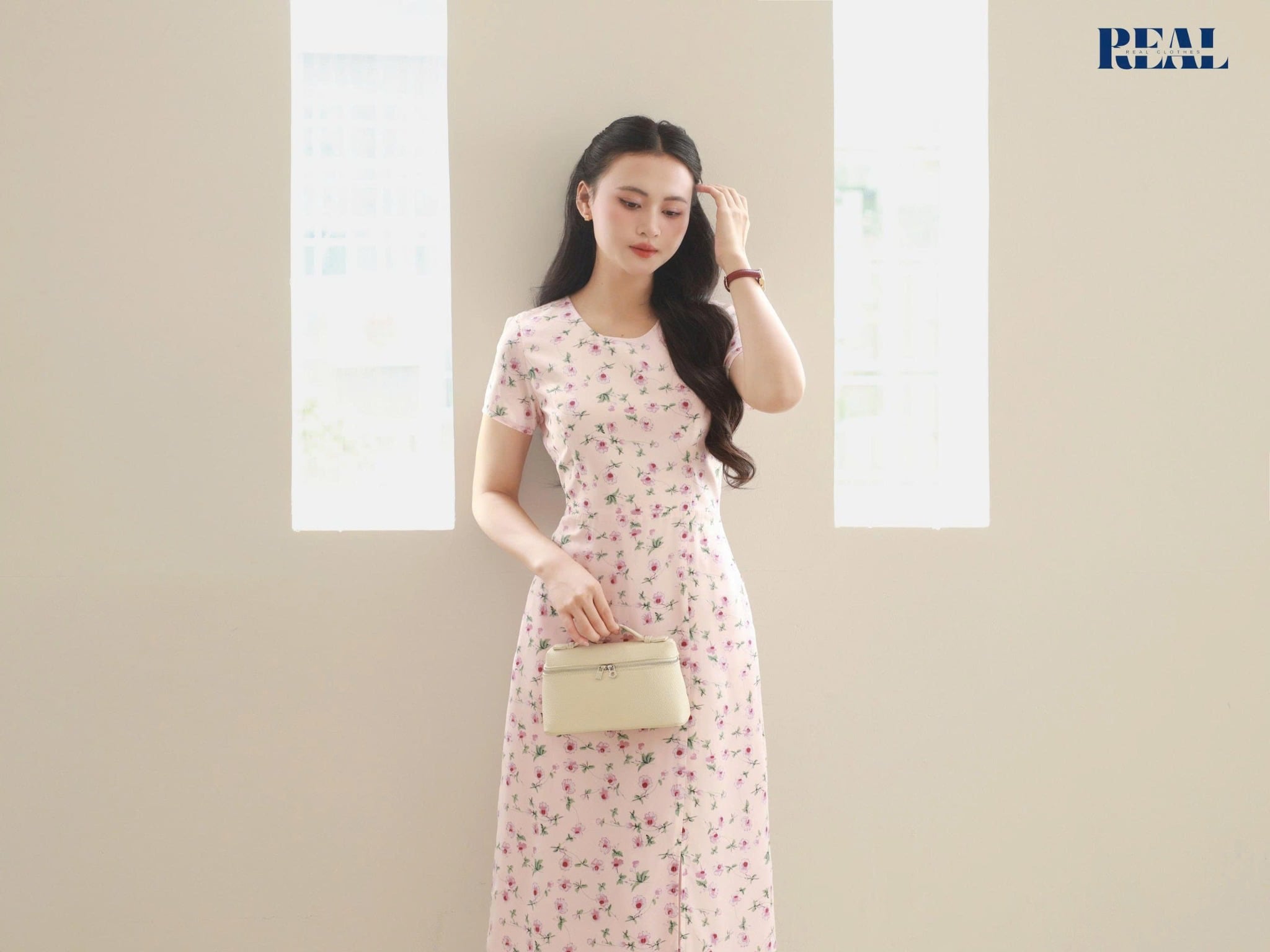 Đầm xẻ tà hoa hồng SALE