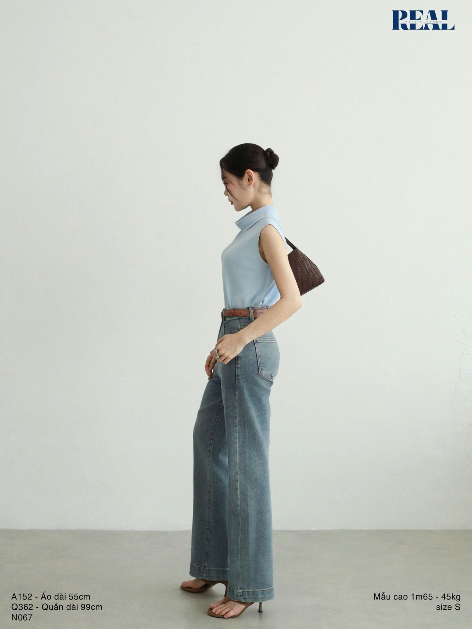 Quần Jeans ống đứng
