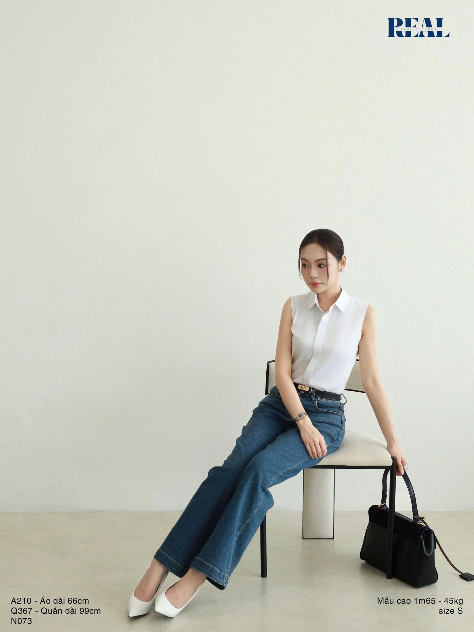 Quần Jeans ống đứng