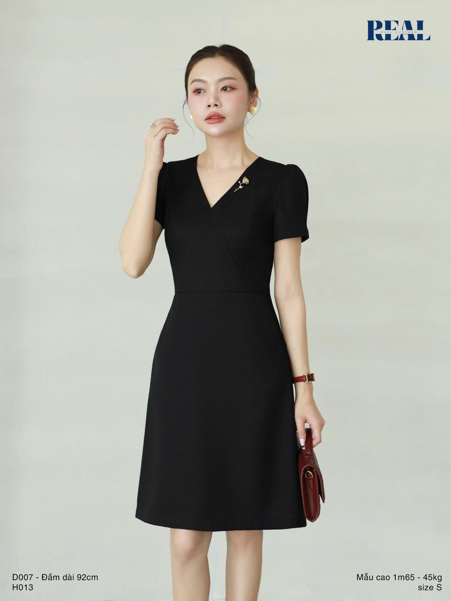 Đầm Linda