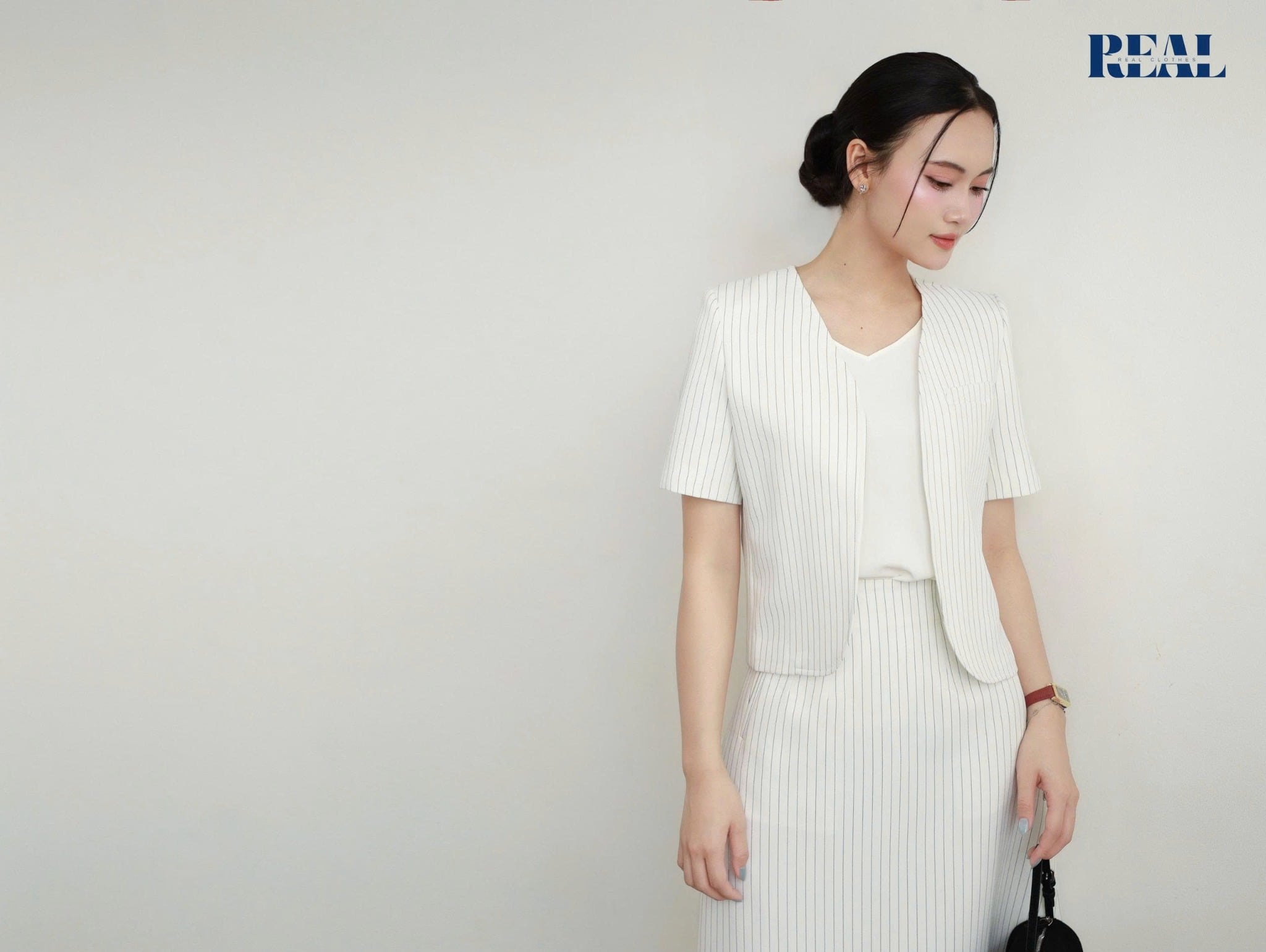 Vest Sunny họa tiết